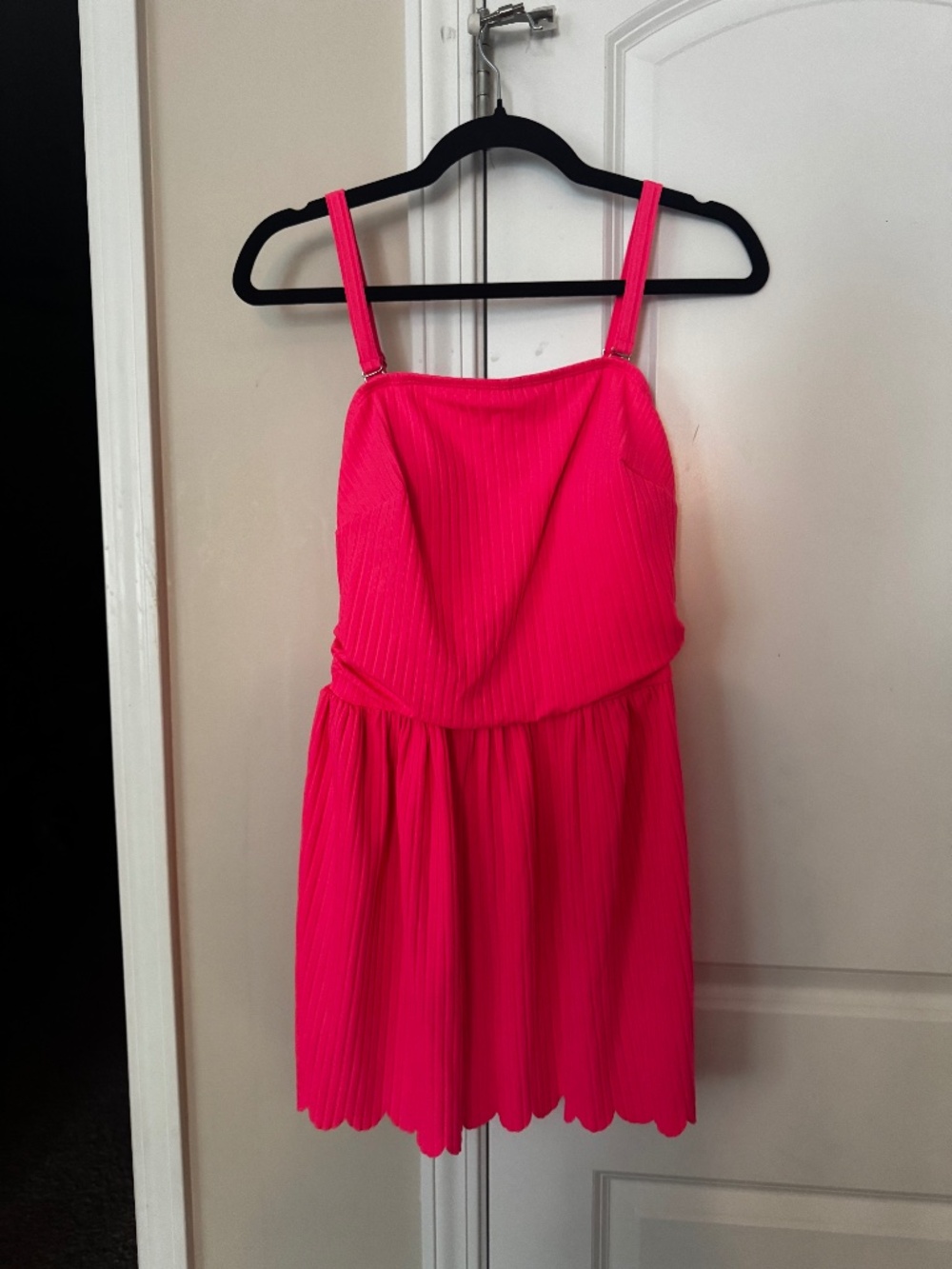 Hot pink swim 0xl detached bottoms included